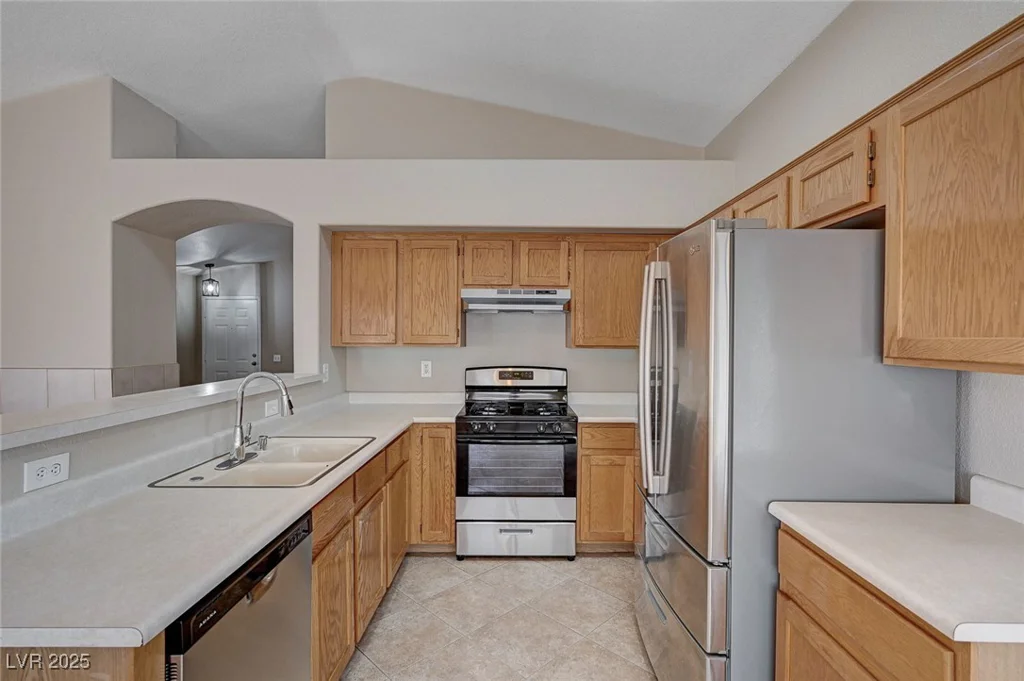 8028 Hurricane Cove, Las Vegas, NV 89129