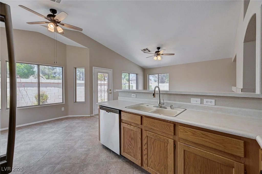 8028 Hurricane Cove, Las Vegas, NV 89129