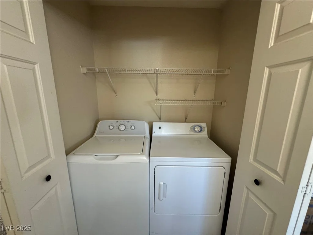 5320 Portavilla, Las Vegas, NV 89122