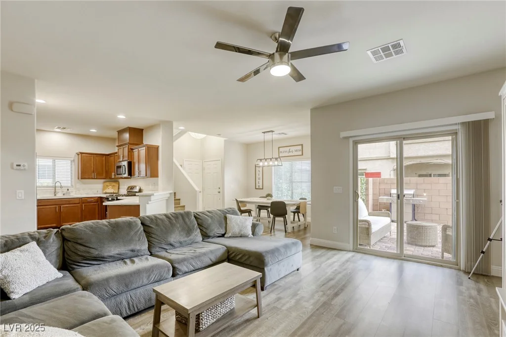 9535 Vega Carpio, Las Vegas, NV 89178