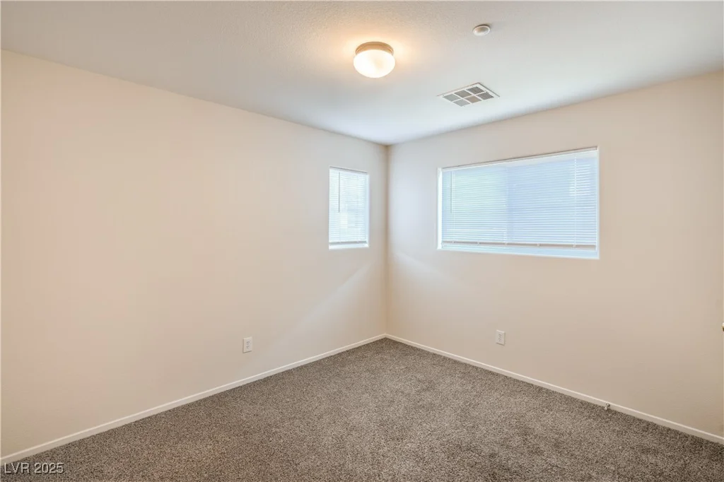 137 Desert Pond, Henderson, NV 89002