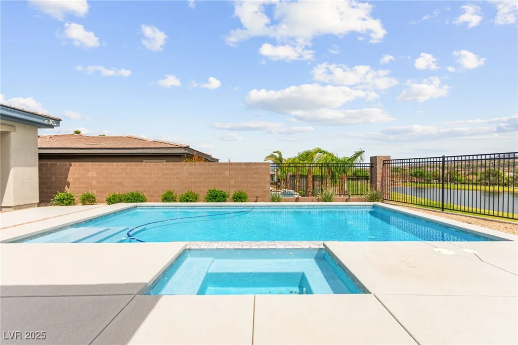 59 Reflection Bay, Henderson, NV 89011