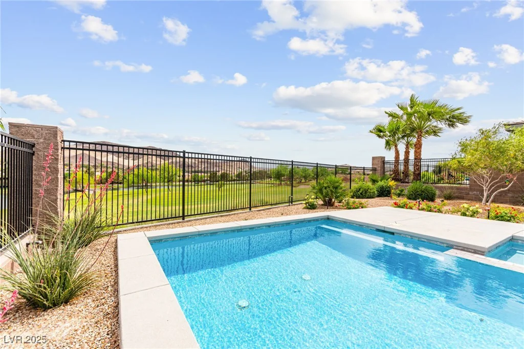 59 Reflection Bay, Henderson, NV 89011