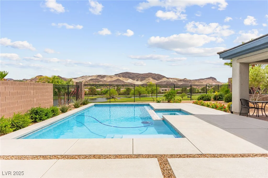 59 Reflection Bay, Henderson, NV 89011