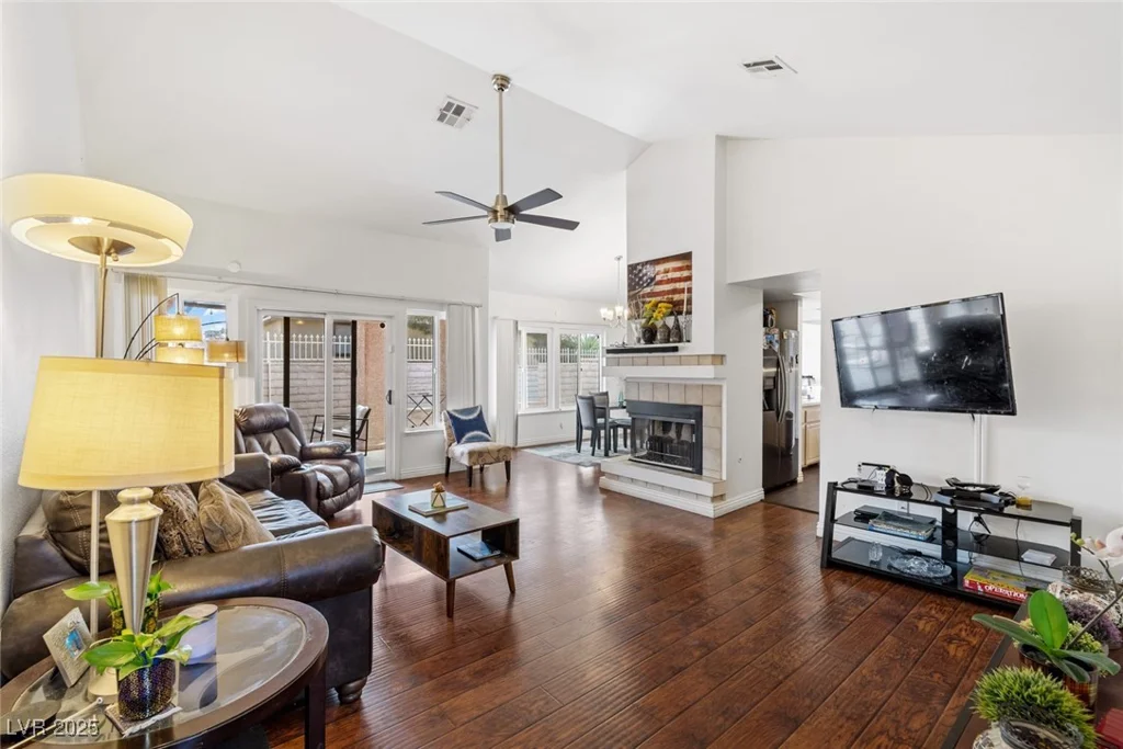 680 Cervantes, Henderson, NV 89014