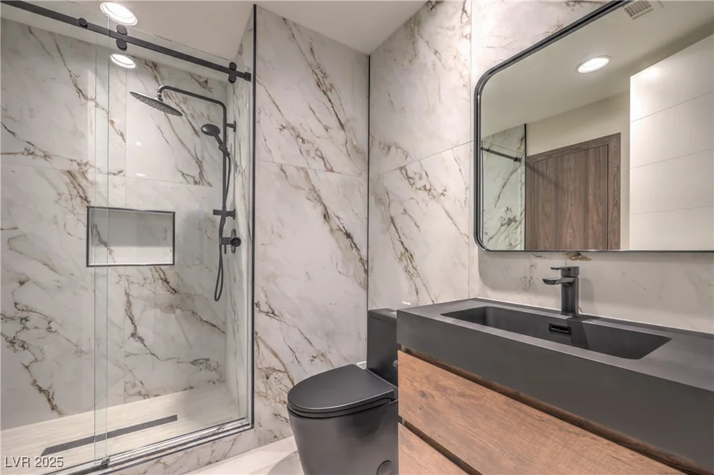 8808 Rozetta, Las Vegas, NV 89134