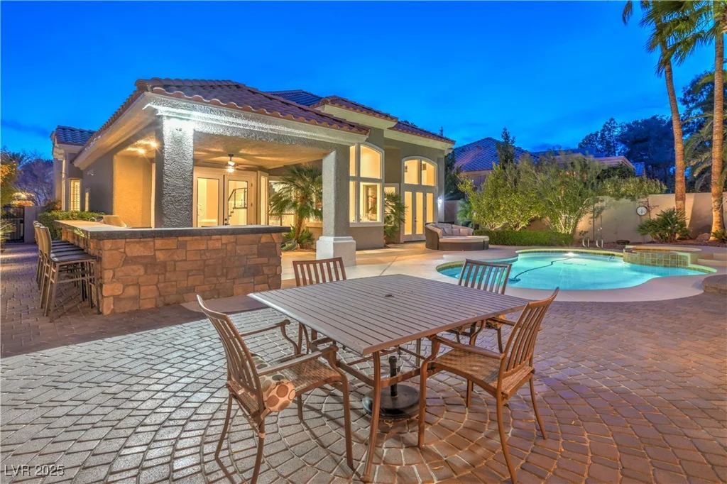 8808 Rozetta, Las Vegas, NV 89134
