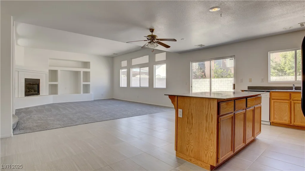 1890 Bova Matrina, Las Vegas, NV 89123