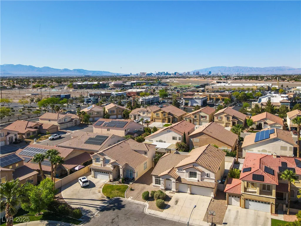 1890 Bova Matrina, Las Vegas, NV 89123