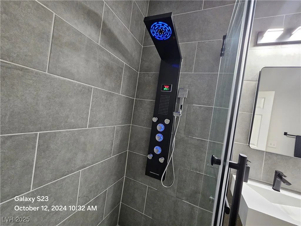1830 Buffalo, Las Vegas, NV 89128
