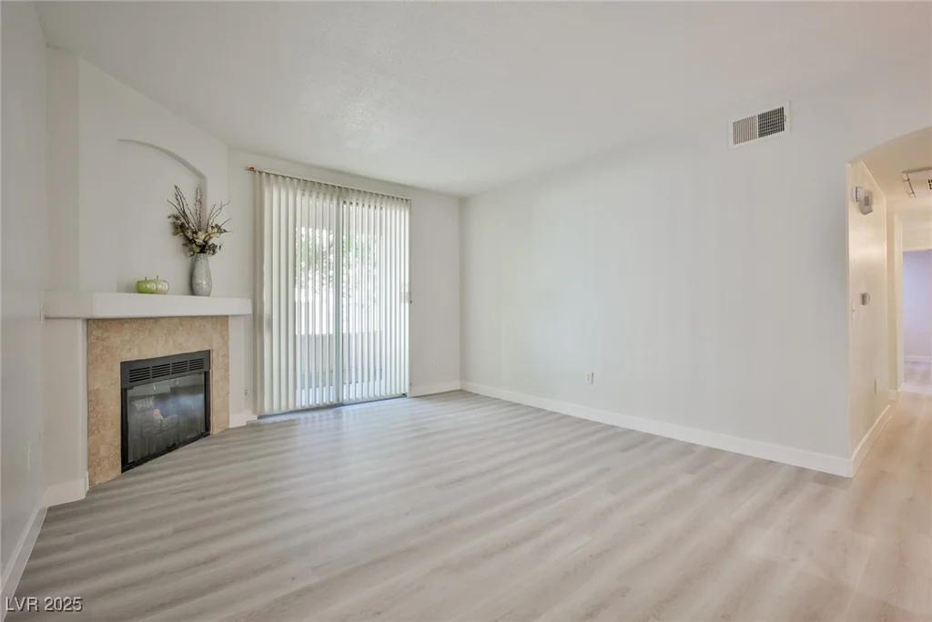 1830 Buffalo, Las Vegas, NV 89128