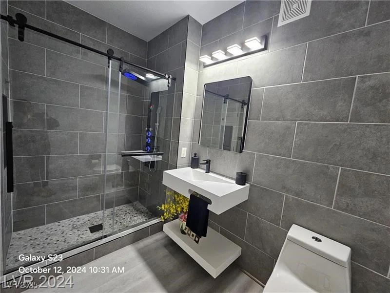1830 Buffalo, Las Vegas, NV 89128