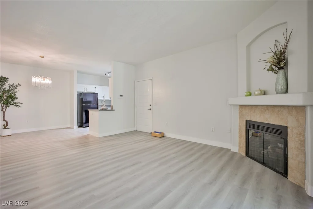 1830 Buffalo, Las Vegas, NV 89128