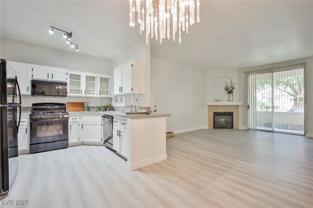 1830 Buffalo, Las Vegas, NV 89128