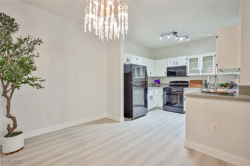 1830 Buffalo, Las Vegas, NV 89128