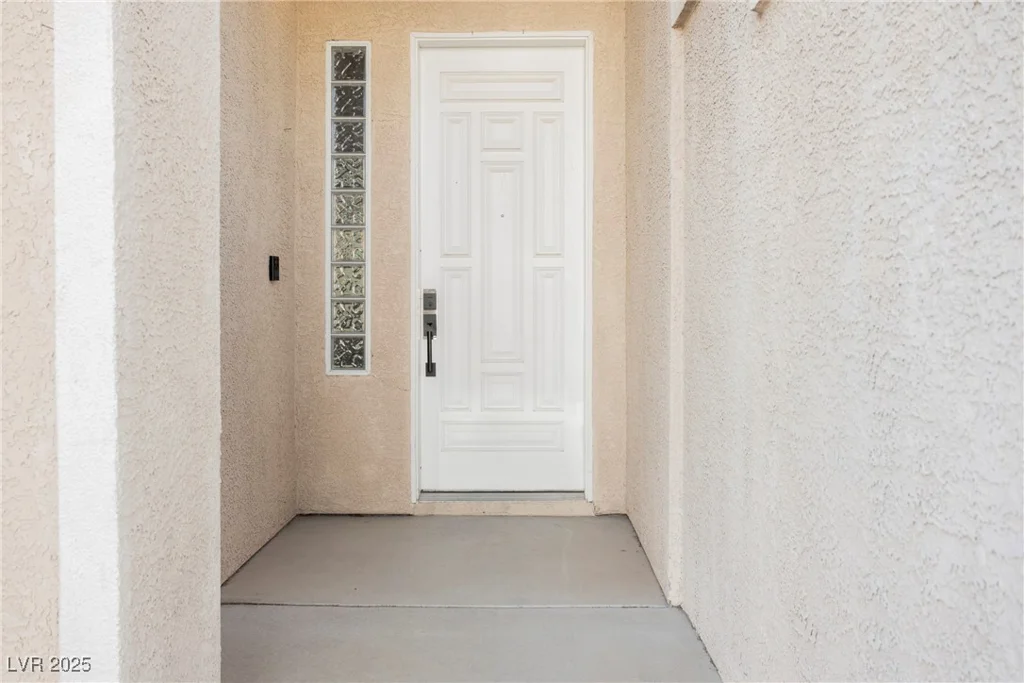 5077 Thunder River, Las Vegas, NV 89148