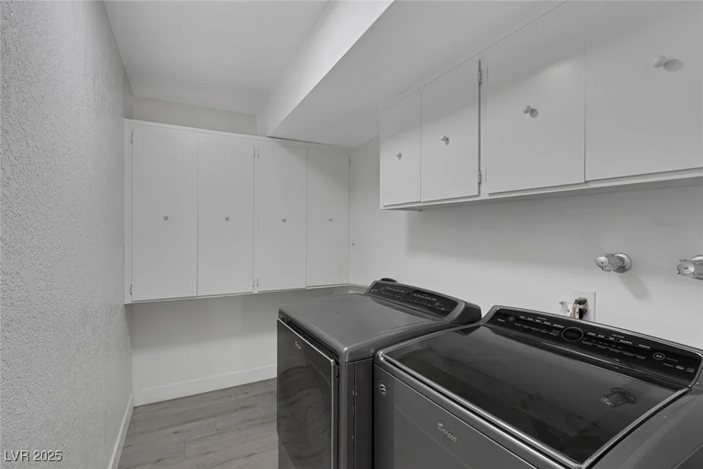 916 VEGAS VALLEY, Las Vegas, NV 89109