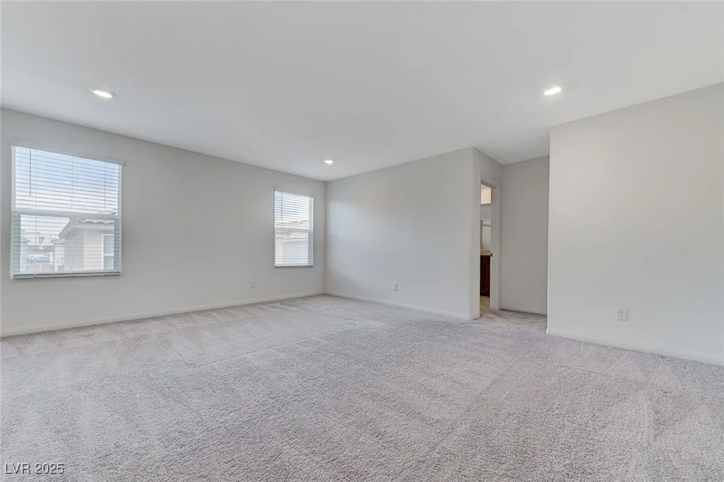 7006 Sylmar, Las Vegas, NV 89113