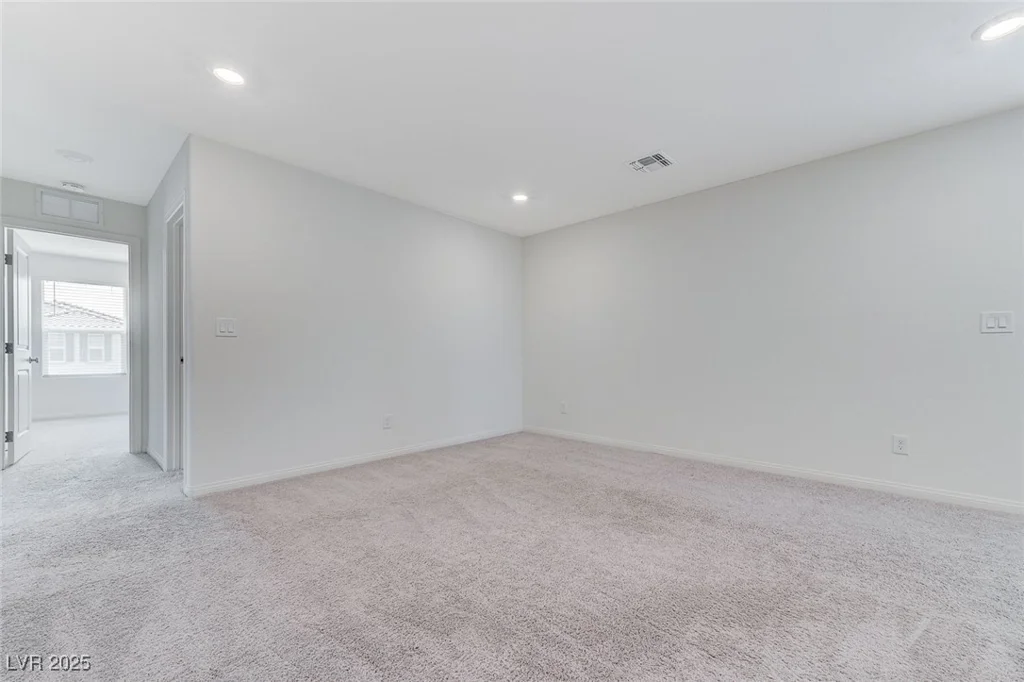 7006 Sylmar, Las Vegas, NV 89113