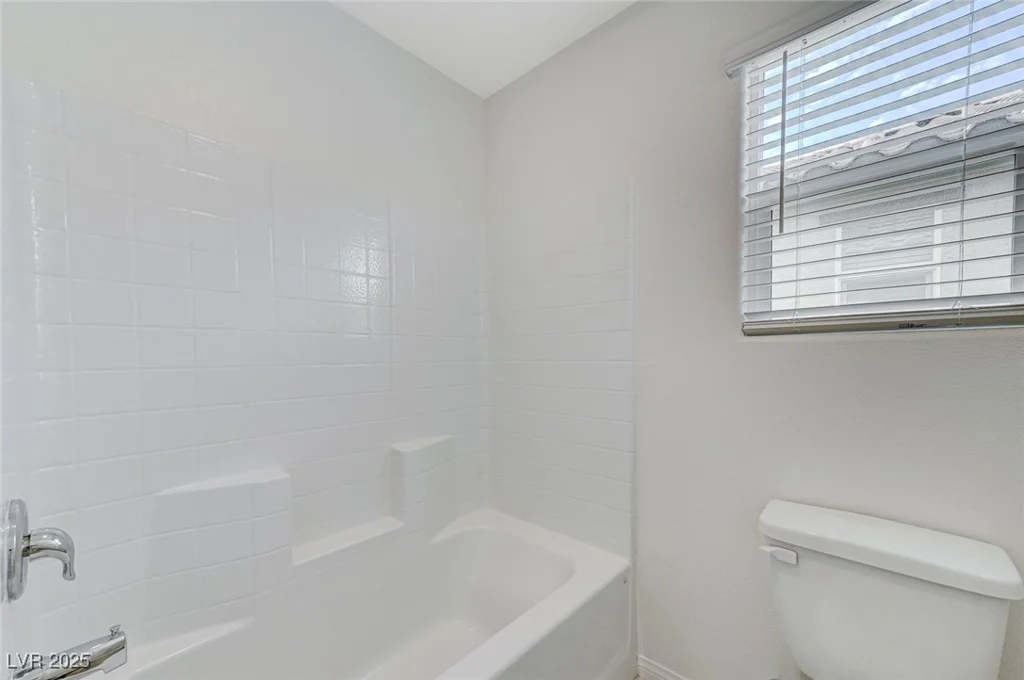 7006 Sylmar, Las Vegas, NV 89113