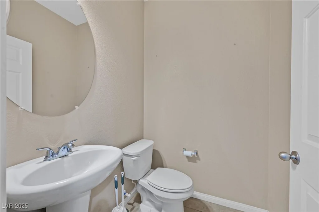 8220 Redbud Vine, North Las Vegas, NV 89085