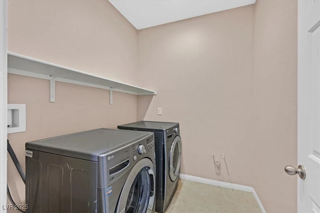 8220 Redbud Vine, North Las Vegas, NV 89085