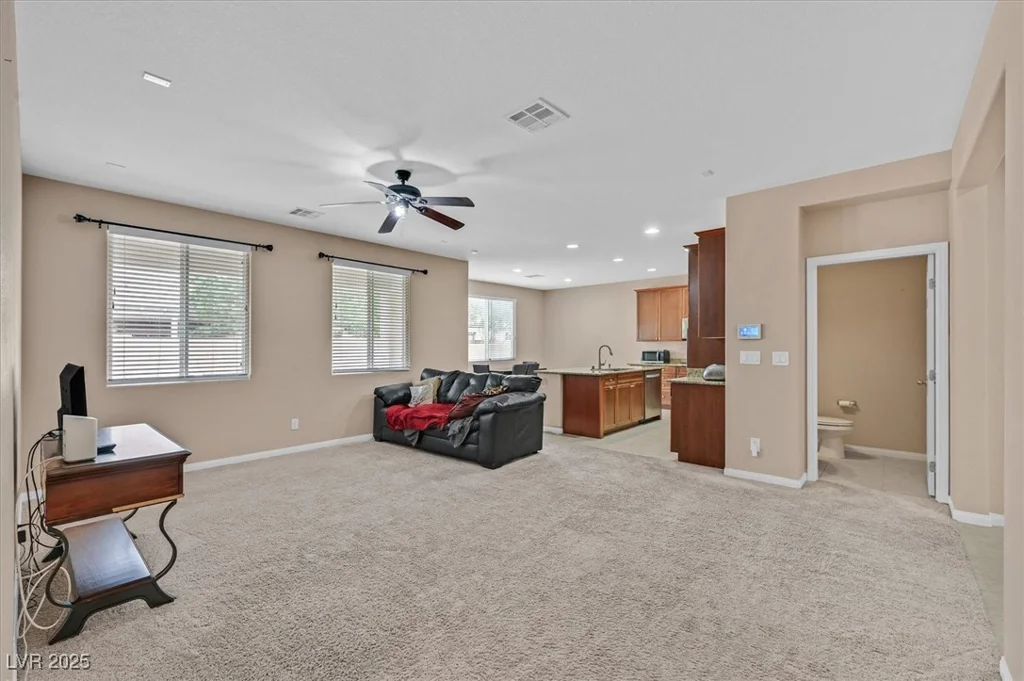 8220 Redbud Vine, North Las Vegas, NV 89085