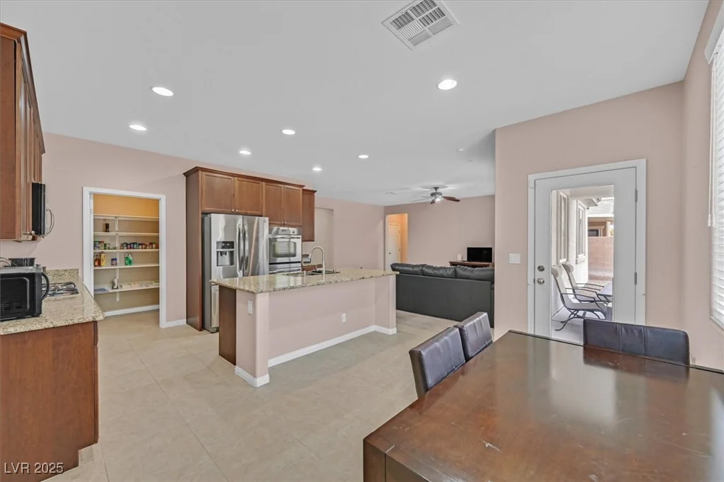 8220 Redbud Vine, North Las Vegas, NV 89085