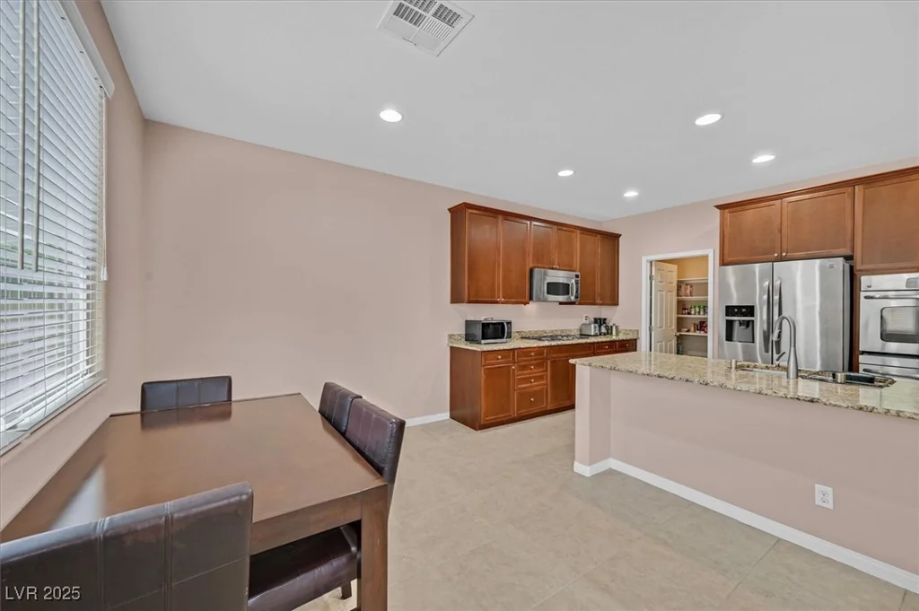 8220 Redbud Vine, North Las Vegas, NV 89085