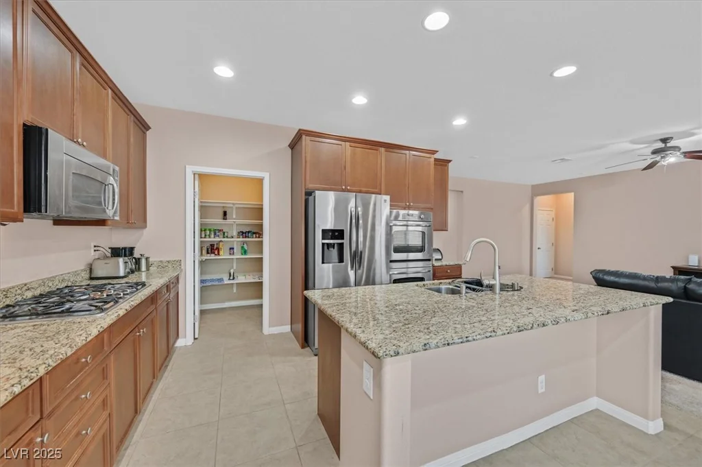 8220 Redbud Vine, North Las Vegas, NV 89085