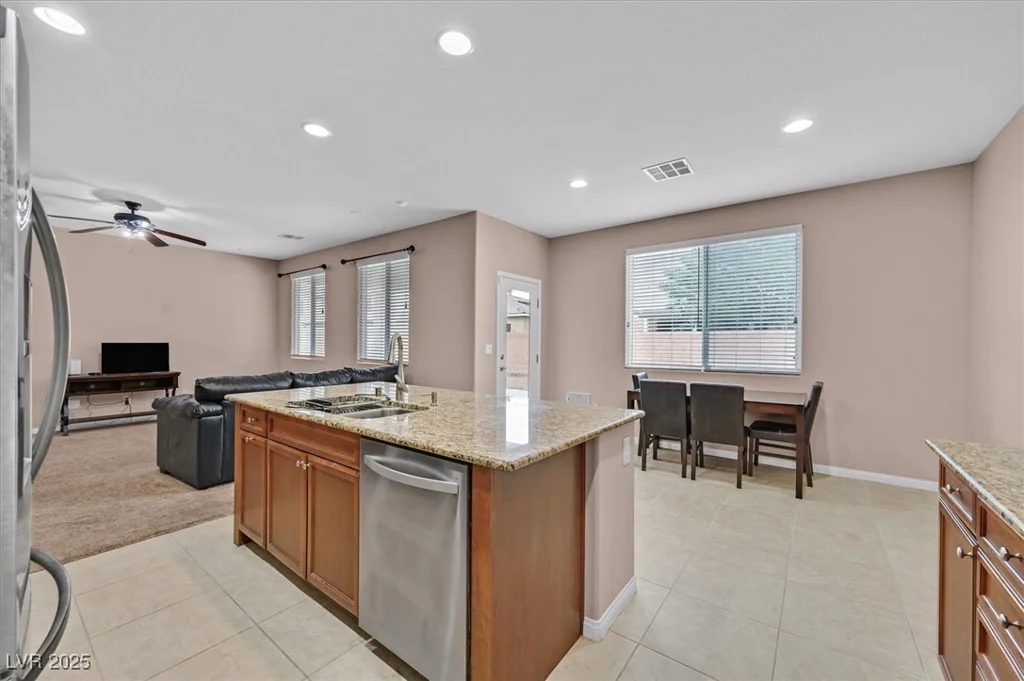 8220 Redbud Vine, North Las Vegas, NV 89085