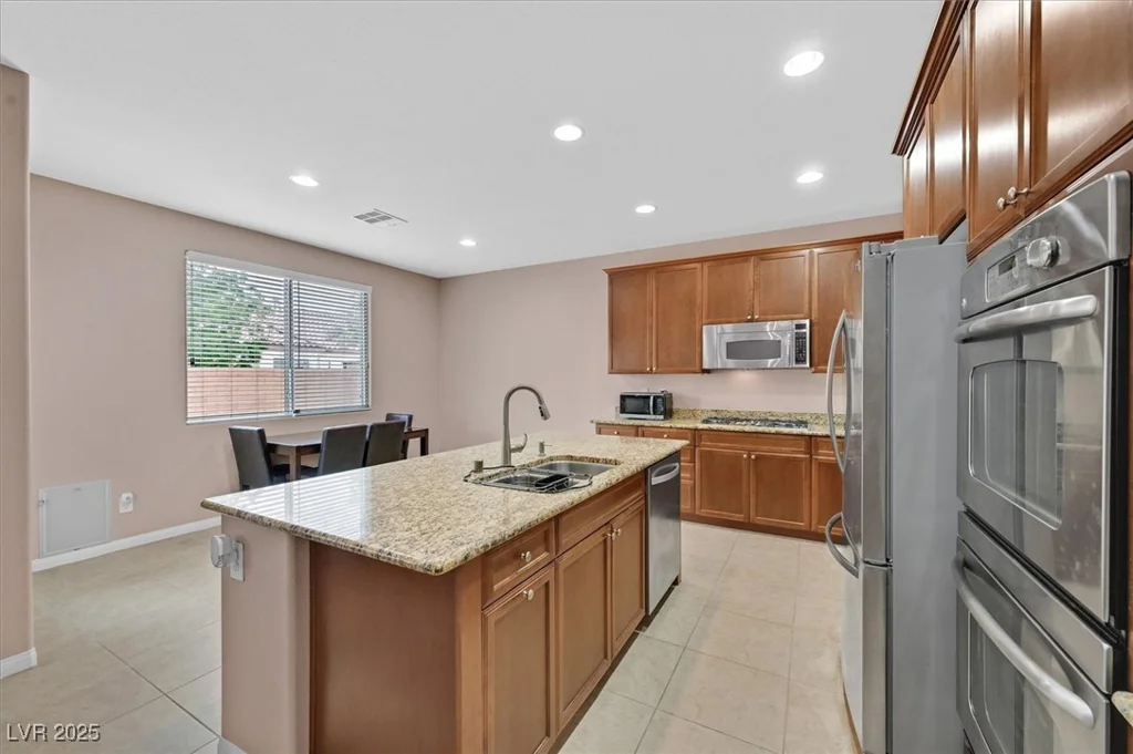 8220 Redbud Vine, North Las Vegas, NV 89085