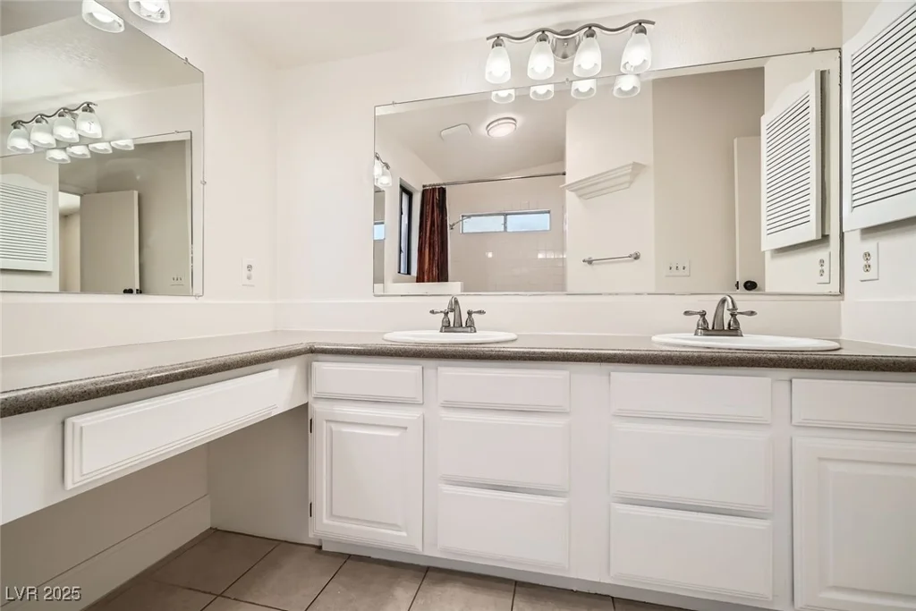 6225 Sadler, Las Vegas, NV 89130