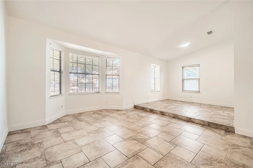 6225 Sadler, Las Vegas, NV 89130