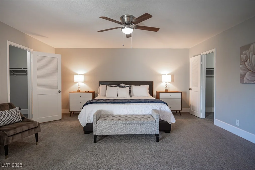 915 Vegas Valley, Las Vegas, NV 89109