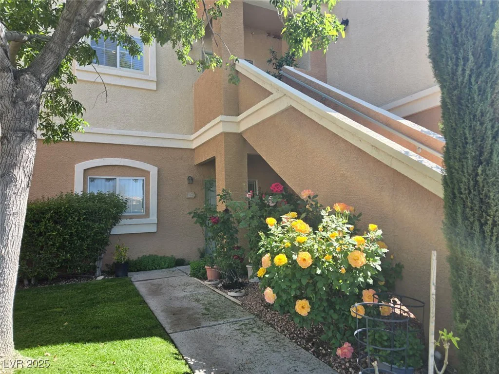 10500 Pine Pointe, Las Vegas, NV 89144