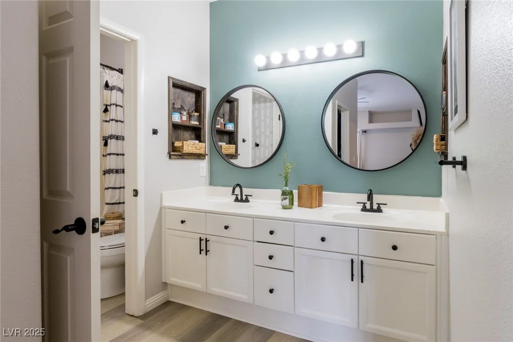 10500 Pine Pointe, Las Vegas, NV 89144