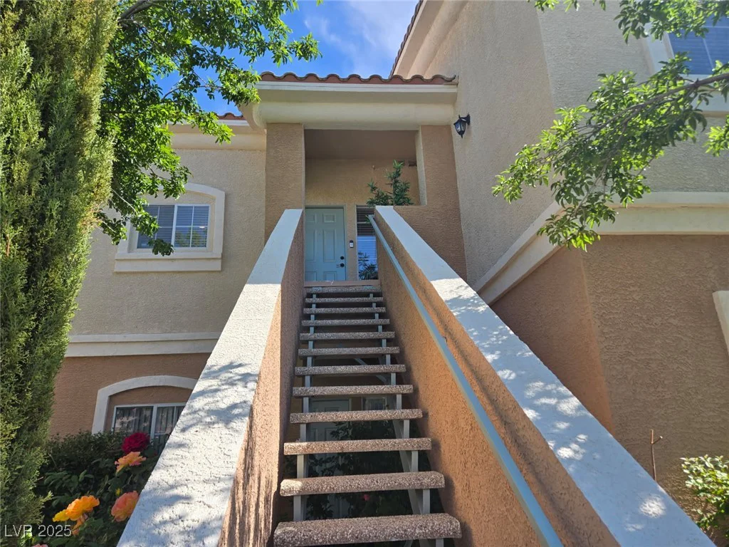 10500 Pine Pointe, Las Vegas, NV 89144