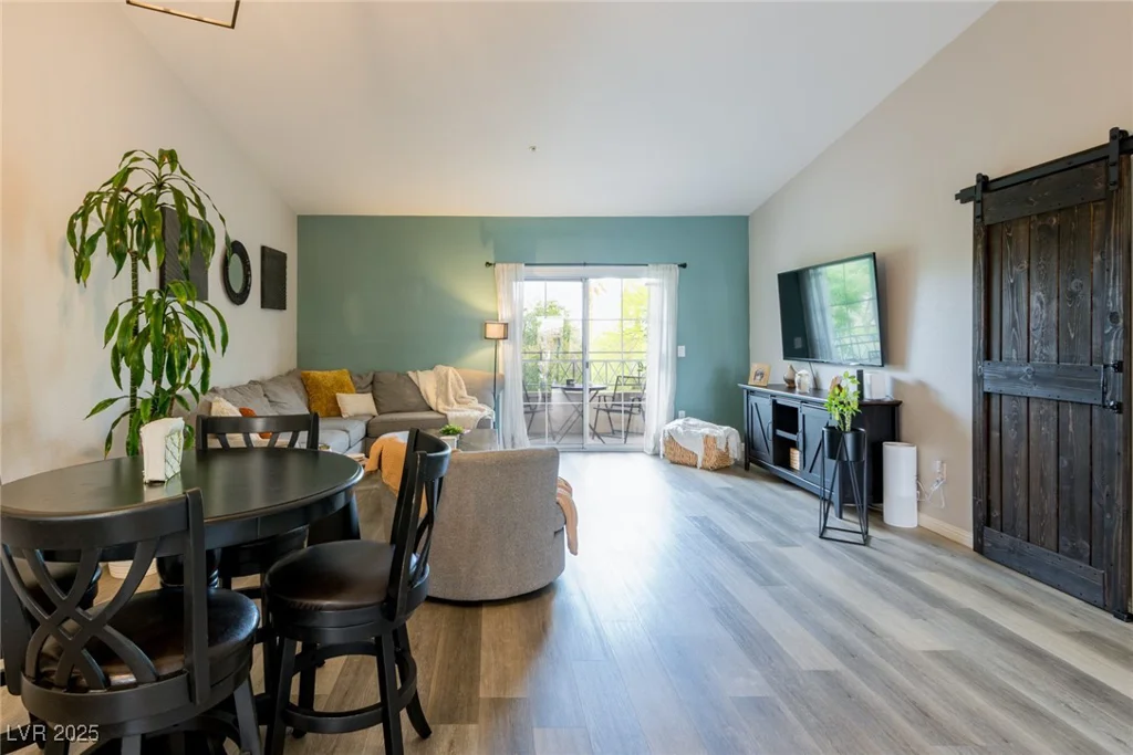 10500 Pine Pointe, Las Vegas, NV 89144