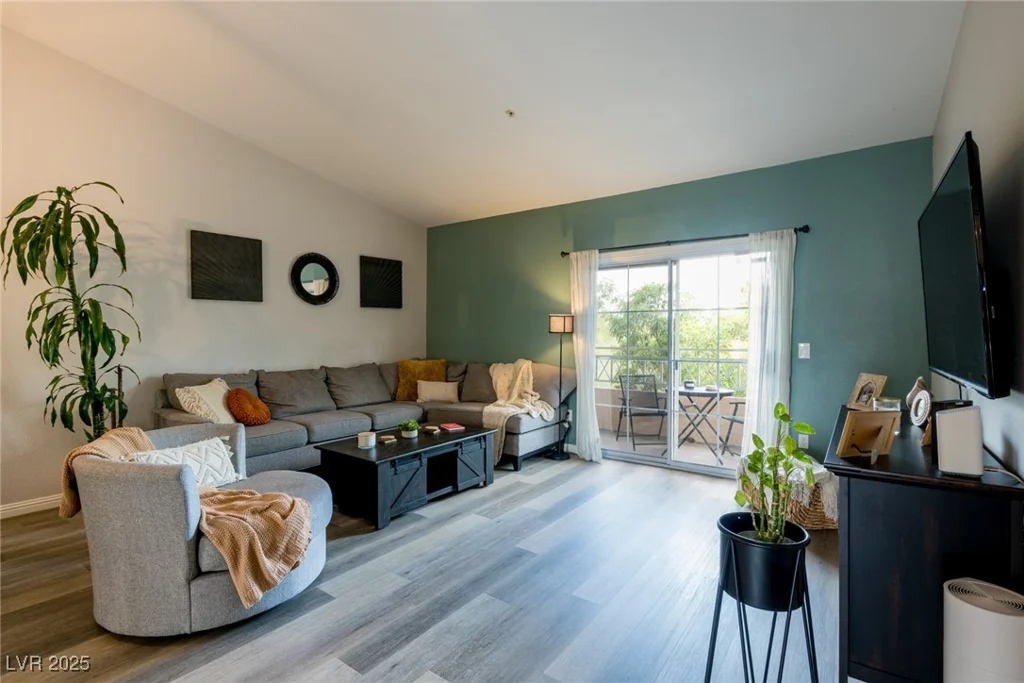 10500 Pine Pointe, Las Vegas, NV 89144