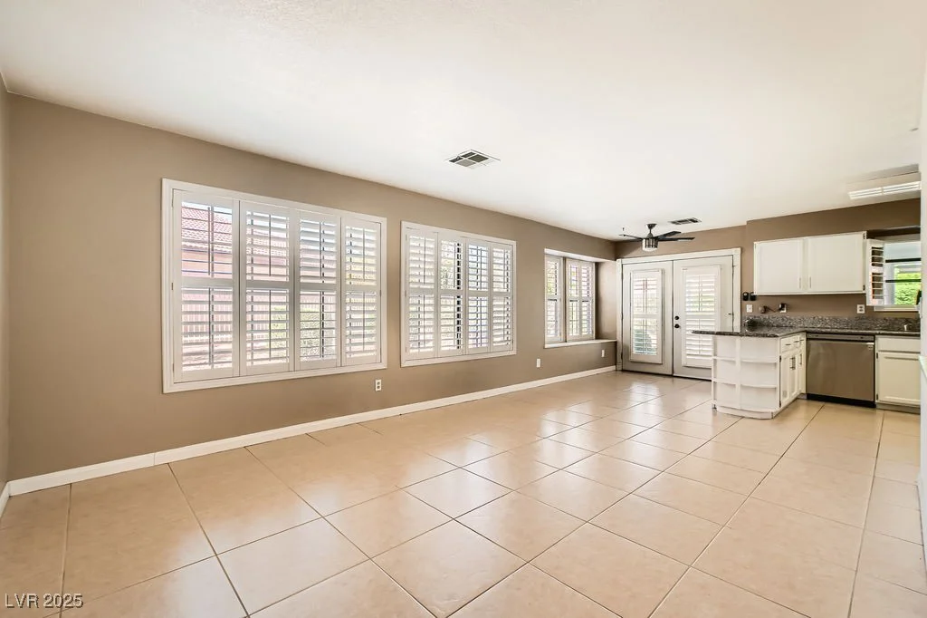 5044 Signal, Las Vegas, NV 89130