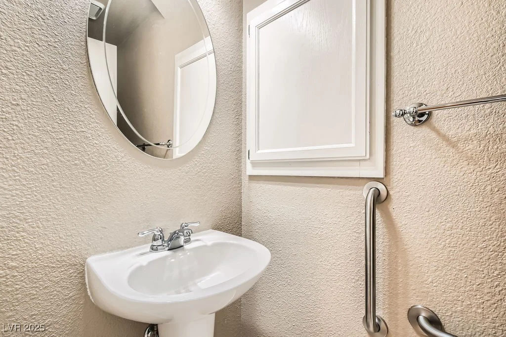 5044 Signal, Las Vegas, NV 89130