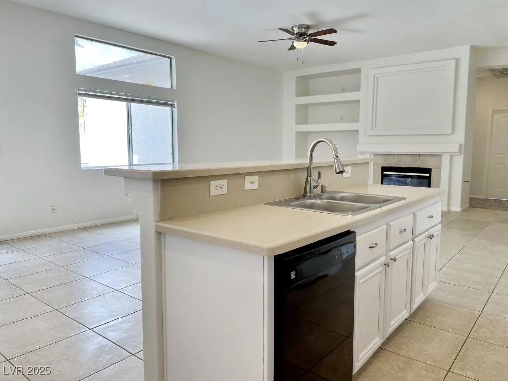 8084 Black Orchid, Las Vegas, NV 89131