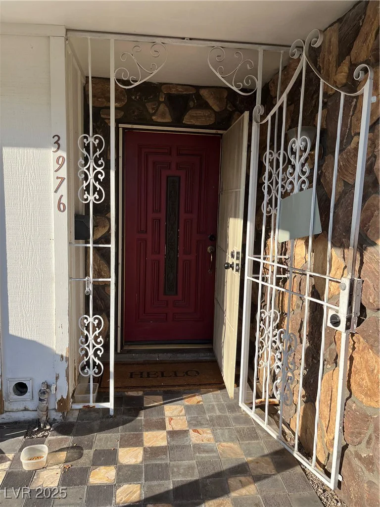 3976 Ventura, Las Vegas, NV 89121