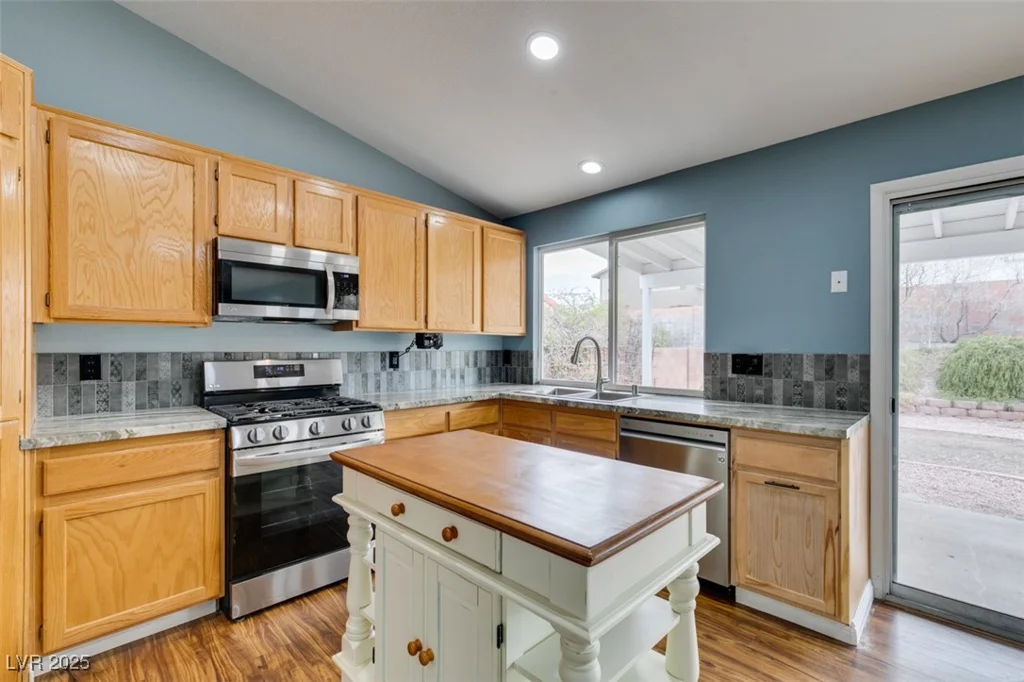 709 Heritage Point, Henderson, NV 89002