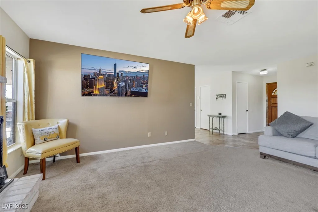 423 Golden Valley, Henderson, NV 89002
