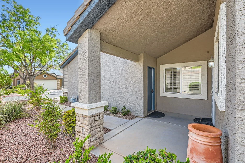 423 Red Canvas, Las Vegas, NV 89144