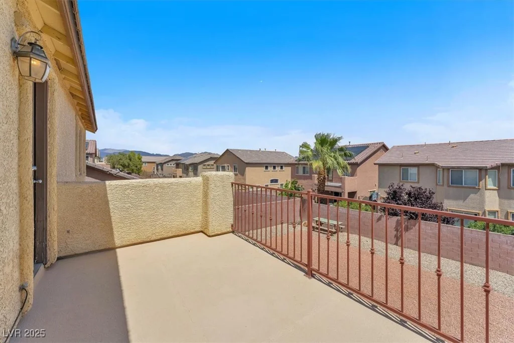 5060 Blue Rose, North Las Vegas, NV 89081