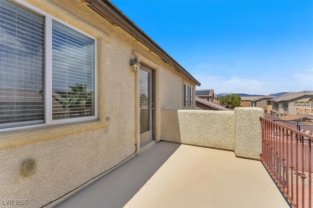 5060 Blue Rose, North Las Vegas, NV 89081