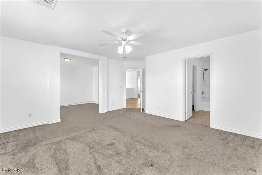 5060 Blue Rose, North Las Vegas, NV 89081